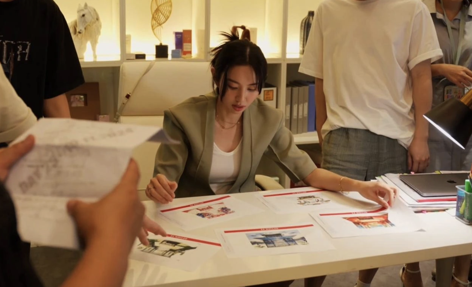 AI thay thế Thùy Tiên ở ‘Chốt đơn’