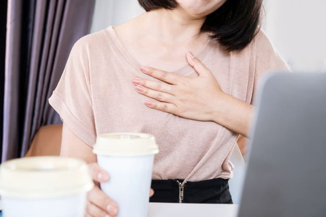Nên uống cà phê vào thời điểm nào sau khi thức dậy?