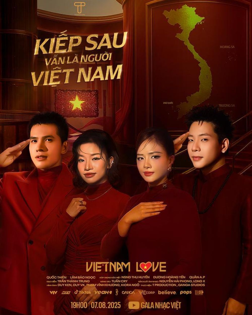 &#8216;Kiếp sau vẫn là người Việt Nam&#8217; gây sốt