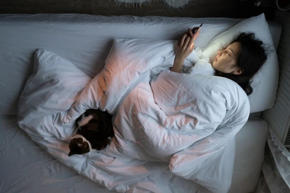 Vì sao nhiều người trẻ thà ‘ăn bám’ cha mẹ chứ không tìm việc làm?