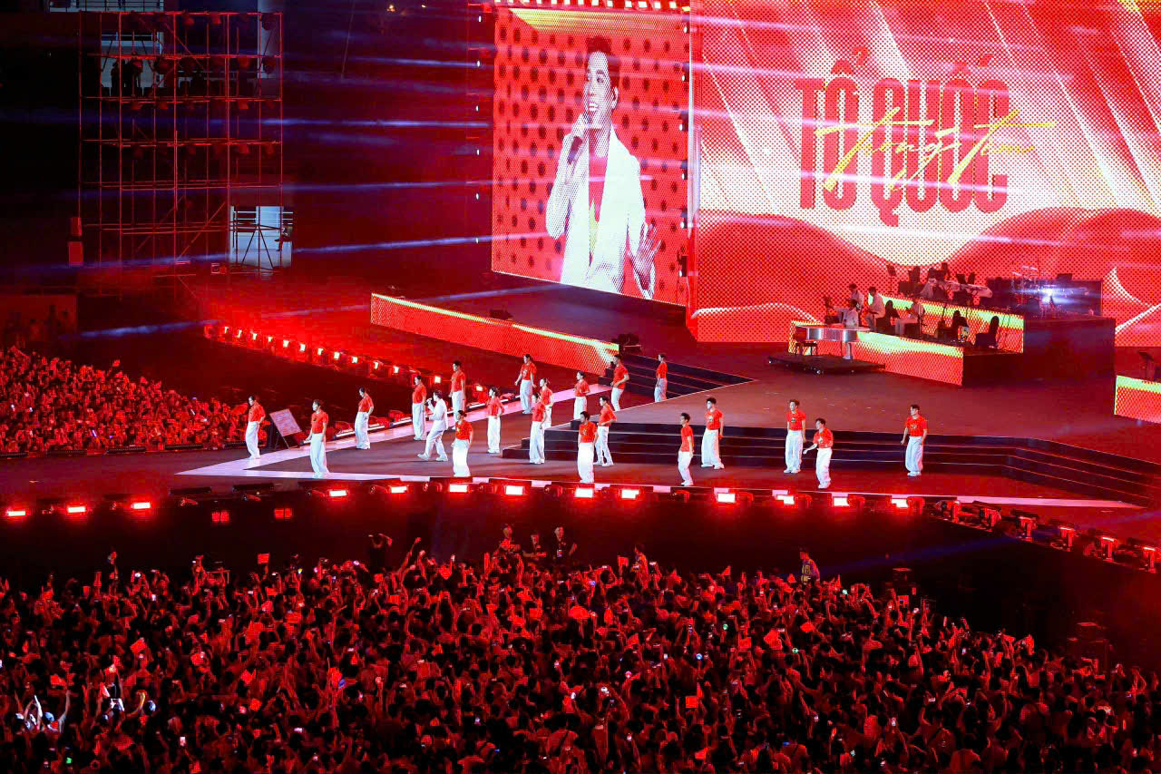 Minh Beta bất ngờ gây “bão” khi biểu diễn tại Concert Quốc Gia