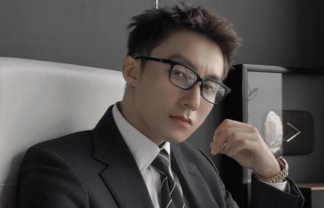 Phía ca sĩ Sơn Tùng M-TP lên tiếng về thông tin bị cưỡng chế thuế