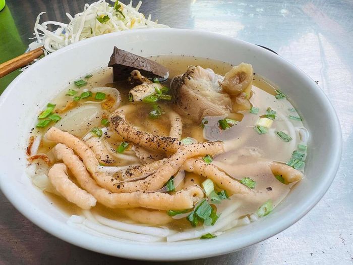 4 món bún đặc sản miền Tây tên lạ, du khách tưởng sai chính tả