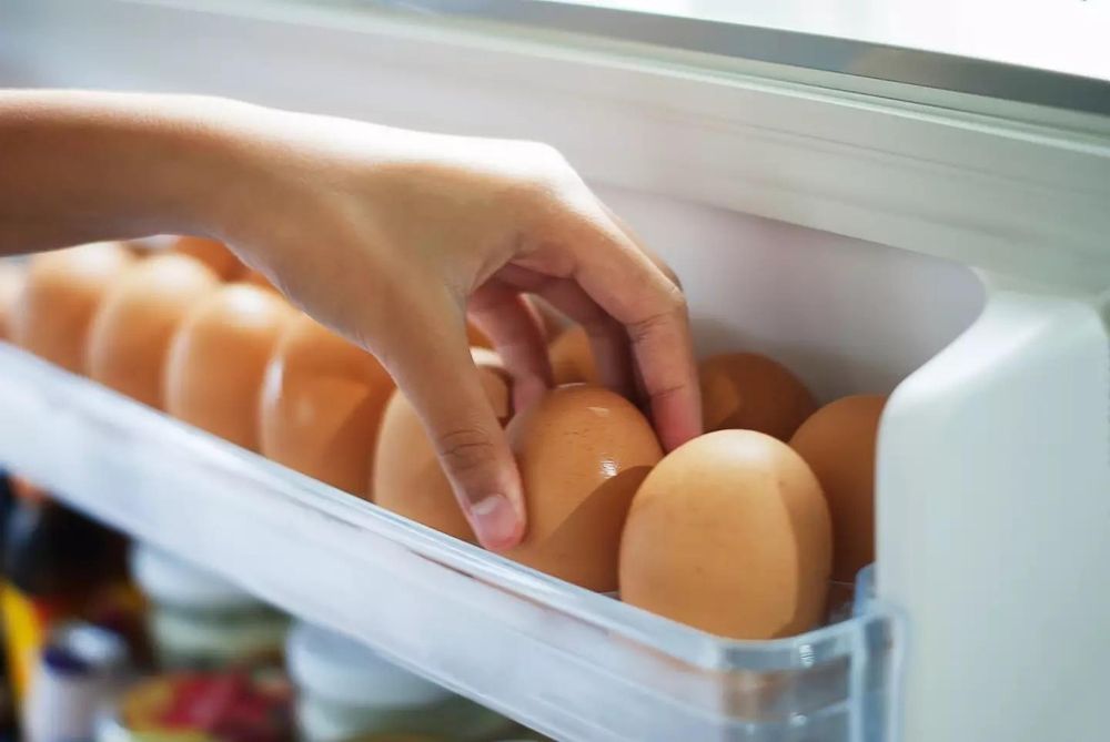 Có nên rửa trứng hay không?