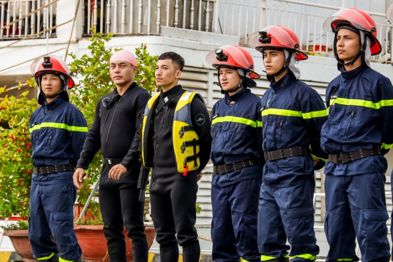 <strong>Liên Bỉnh Phát tiết lộ lý do rút khỏi Chiến Sĩ Quả Cảm</strong>
