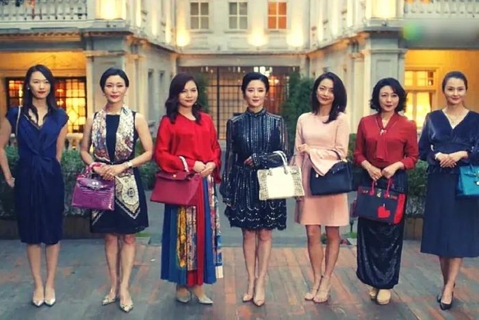 Bức ảnh khiến phim Việt giờ vàng bị chê cười