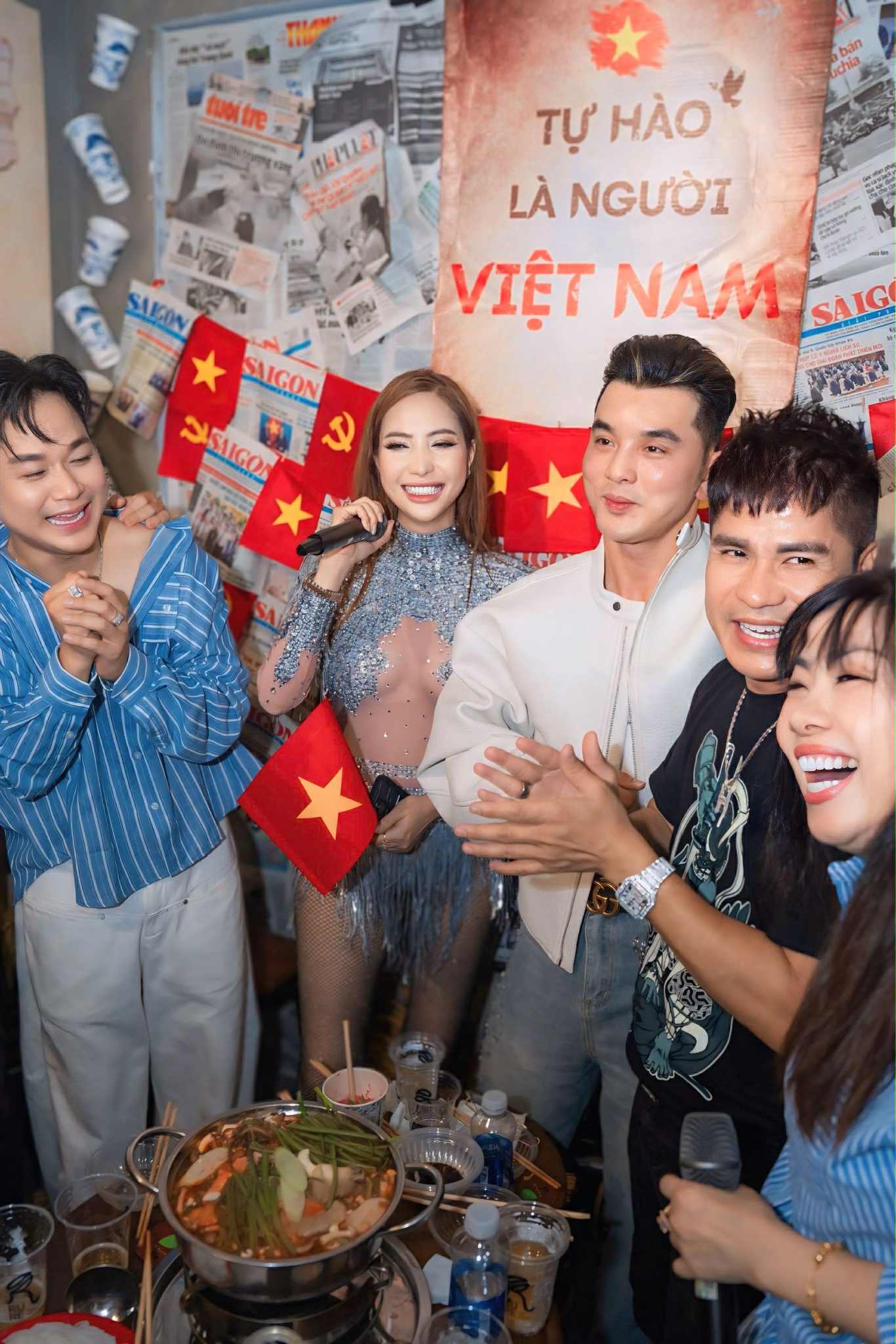 Dàn sao Việt hội tụ trong tiệc sinh nhật của ca sĩ Lâm Triệu Minh