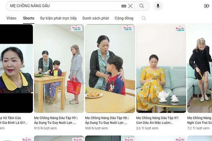 Ngập tràn video chiếu mạng ‘xúc phạm IQ người xem’