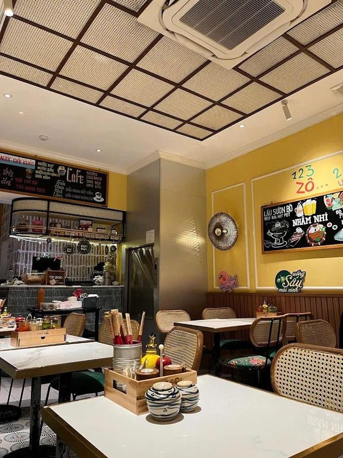 Quán phở TP.HCM kể chuyện đón Hứa Quang Hán