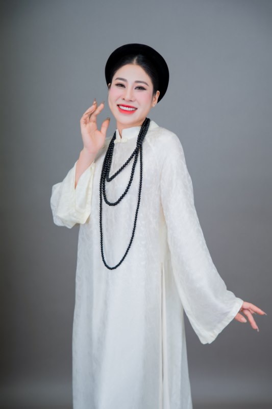 Ca sĩ Trương Bảo Yến: từ “cô thợ may, chủ tiệm spa” đến Quán quân Đấu Trường Ngôi Sao