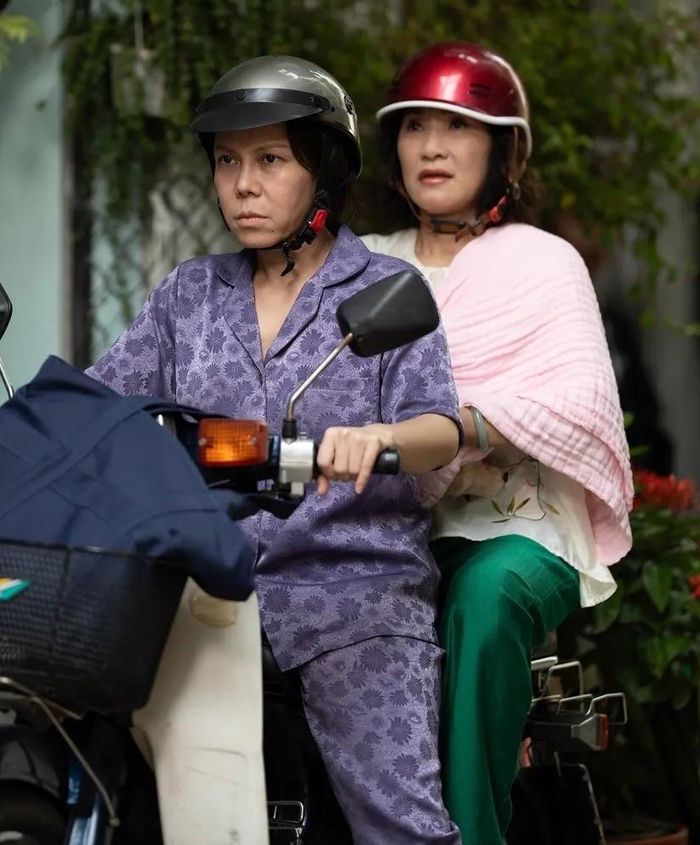&#8216;Cục vàng của ngoại&#8217; có Việt Hương, Hồng Đào &#8211; nhiều lỗ hổng, thiếu đột phá