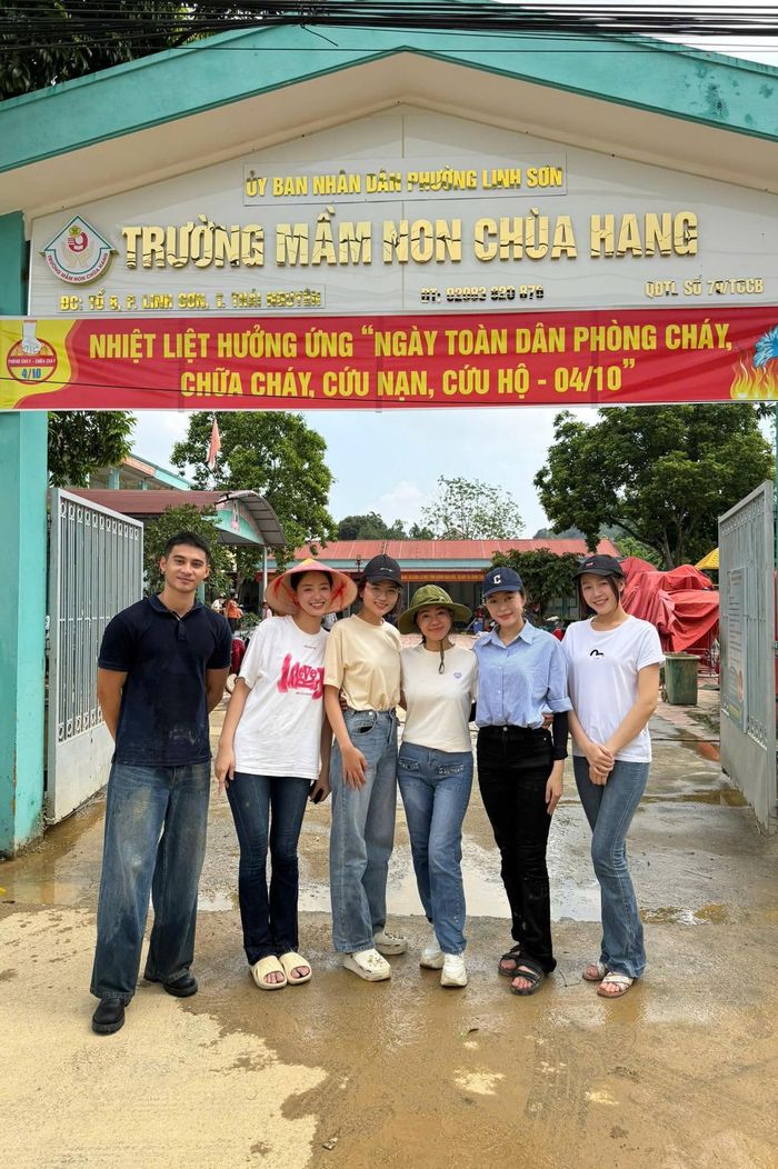 Động thái &#8216;lạ&#8217; của diễn viên Phương Oanh, không nhận ra NSND Thu Quế