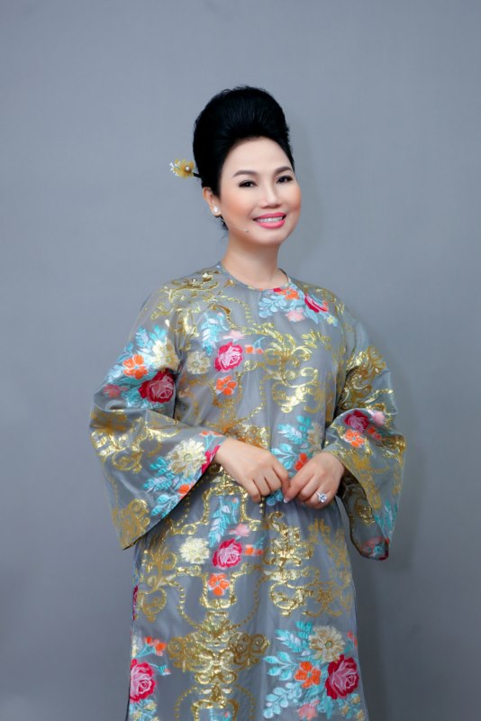 Ca sĩ Thùy Trang trải lòng về “lời hứa bỏ quên” với cha mẹ