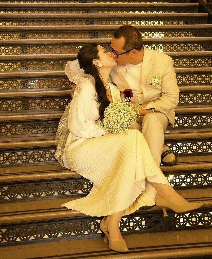 Hồ Quỳnh Hương 45 tuổi lên xe hoa và loạt sao Việt kết hôn năm 2025