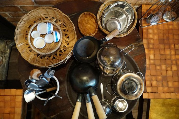 Nơi vừa uống cà phê, vừa tự nấu ăn tại chỗ thu hút các gia đình ở TPHCM