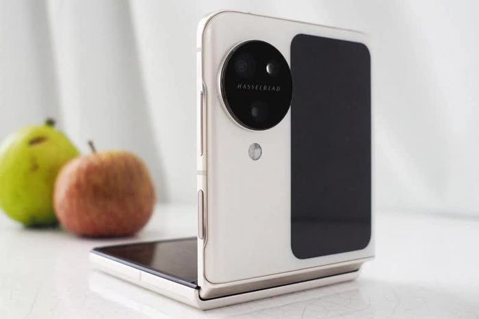 Smartphone màn hình gập của Oppo giảm giá gần 9 triệu đồng tại Việt Nam