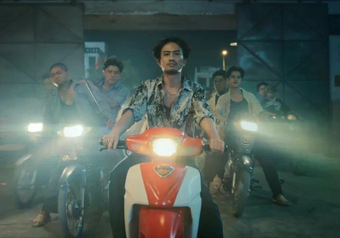 Vòng xoáy thua lỗ