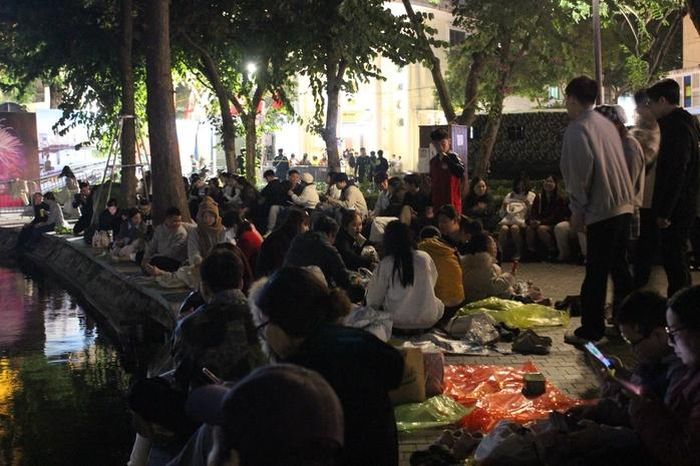 Không khí đón năm mới 2026 tại TPHCM và khắp cả nước