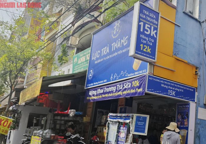 Những kiểu hút khách ‘độc lạ’, ít tốn kém của nhiều hàng quán ở TPHCM