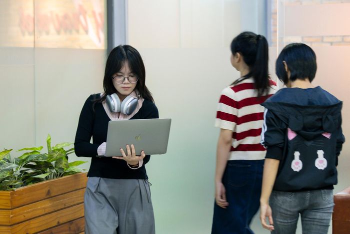 Tết 2026 muộn, nhân sự TP.HCM &#8216;bỏ việc chạy lấy người&#8217;