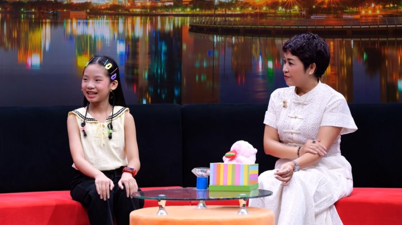 Điều Con Muốn Nói: Yêu thương nhưng lại quá khô khan, người ba khiến con gái nhỏ “tụt mood”