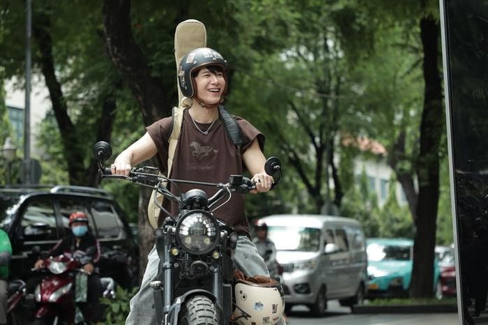 Anh Tú Atus thành ‘chàng thơ’ của Trường Giang