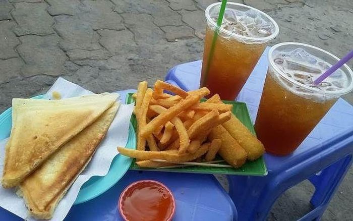 Gợi ý quán ăn vặt đêm tại TP HCM khiến du khách quên lối về