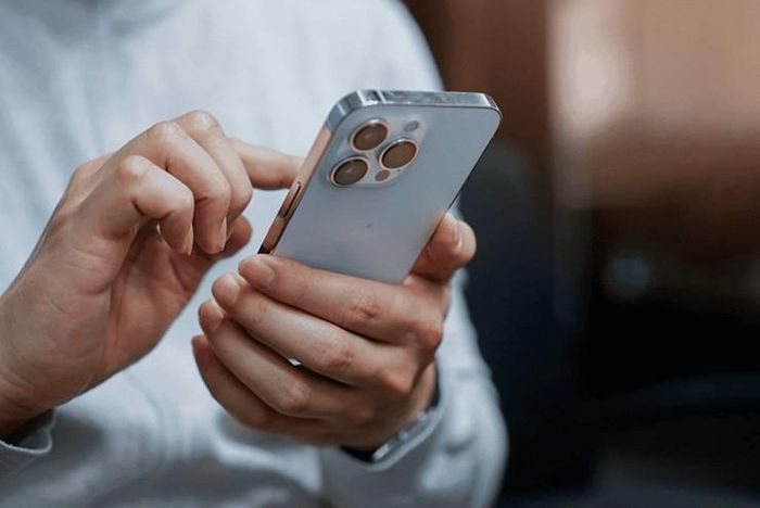 Khi các ‘mẹo dân gian’ đang từng ngày làm hại smartphone