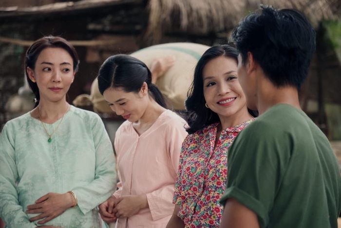 Lý do ‘Thiên đường máu’ gây tranh cãi vẫn đút túi trăm tỷ đồng