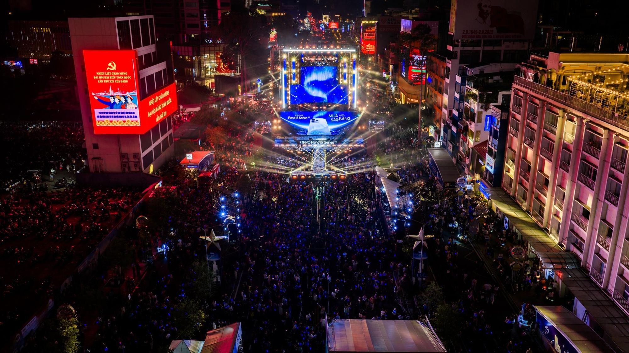 Oppo Reno15 series ra mắt bùng nổ cùng Sơn Tùng M-TP và dàn sao Vbiz