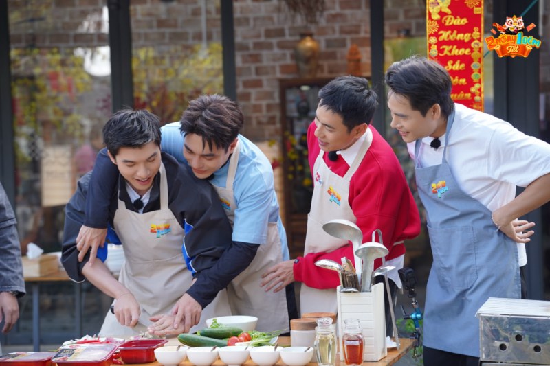 Lâm Vỹ Dạ liên tiếp bị dồn thế khó trong “2 Ngày 1 Đêm”