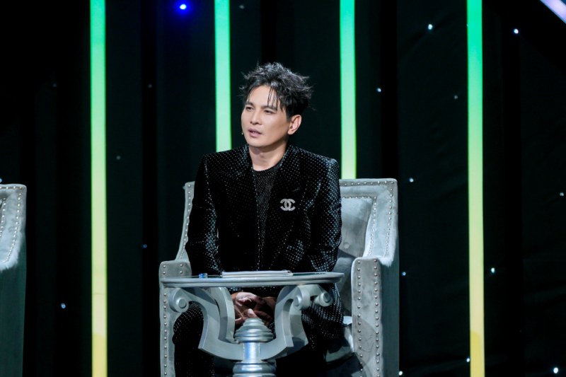 Ca sĩ Lâm Hùng và hành trình đi lên từ ký ức bến đò miền Tây