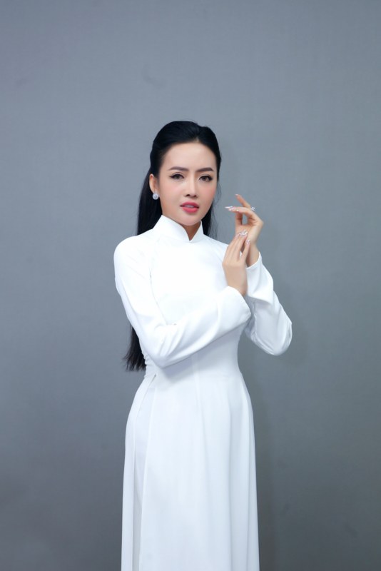 Học trò danh ca Ngọc Sơn từng muốn bỏ hát vì Sài Gòn quá khó khăn