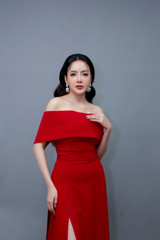 Học trò danh ca Ngọc Sơn từng muốn bỏ hát vì Sài Gòn quá khó khăn