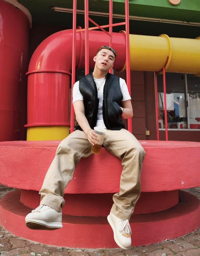 Đồng hồ Rolex hơn 1 tỷ đồng trên tay Sơn Tùng M-TP