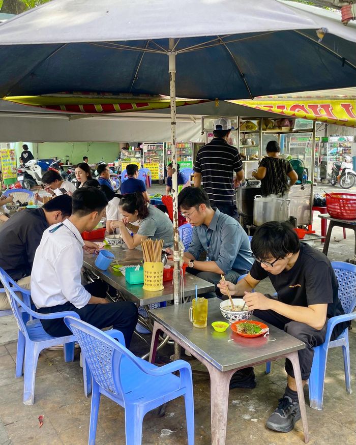 Quán ăn Lunch Lady ở TP.HCM ra sao sau 7 tháng bà chủ qua đời?