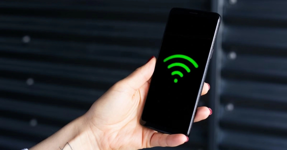 Vì sao Wi-Fi đầy vạch nhưng mạng vẫn chậm?