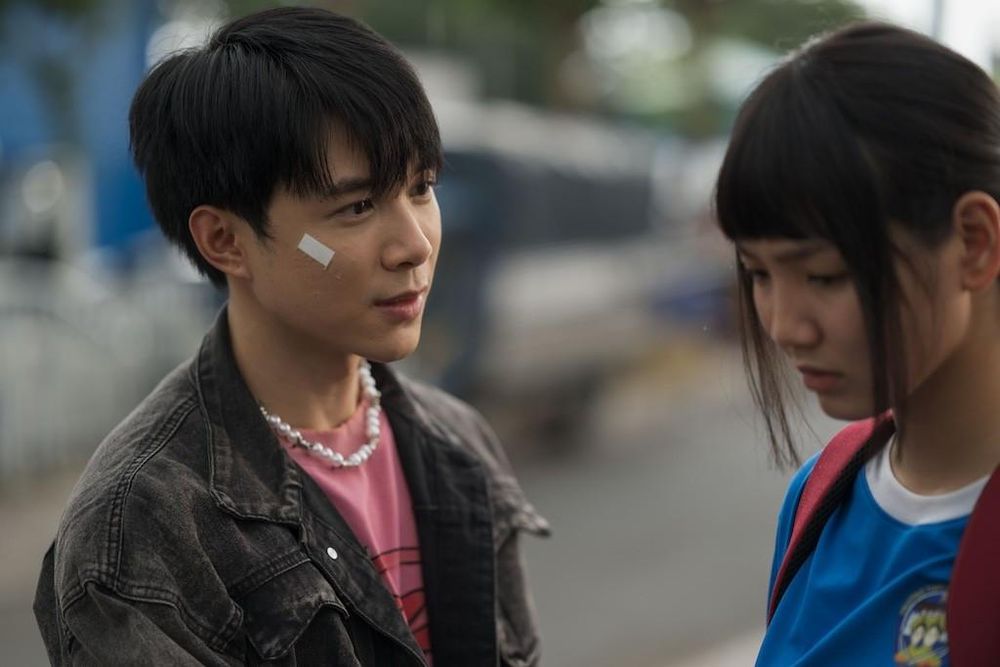 Dù gây tranh cãi, phim Tết của Trường Giang vẫn cán mốc doanh thu 100 tỷ đồng