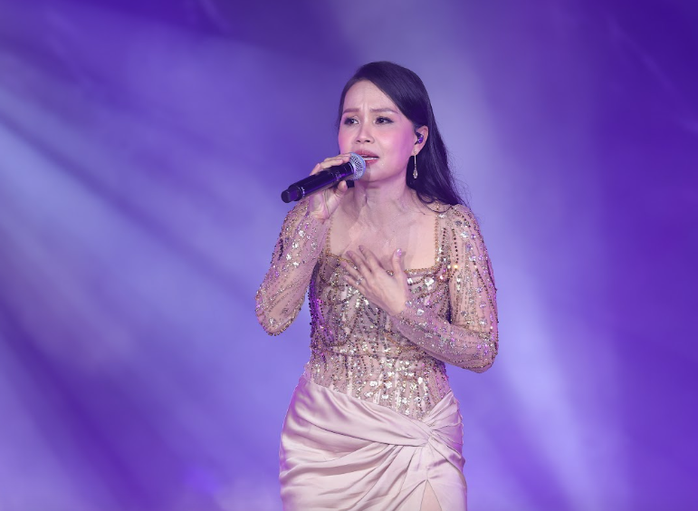 Cẩm Ly – Lam Trường được khán giả cổ vũ cuồng nhiệt