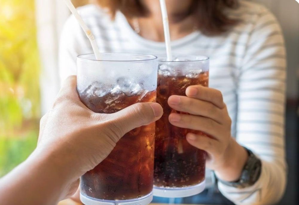 Mỗi ngày một lon coca, sau 5 năm cơ thể sẽ ra sao?