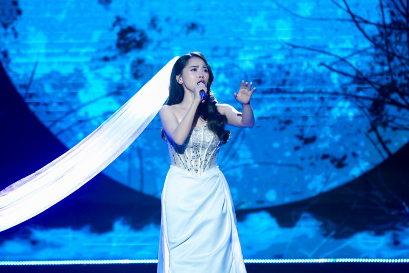 Mỹ Đăng: “Nàng thơ xứ Huế” và hành trình tự lập tìm hào quang