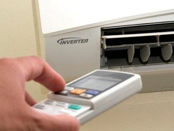 Trời nóng đỉnh điểm, bác sĩ chỉ cách dùng máy lạnh không gây hại sức khỏe